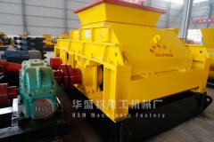 時(shí)產(chǎn)150-300噸對(duì)輥破碎機(jī)價(jià)位大概是多少？油電兩用嗎？