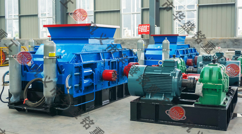 河南液壓對(duì)輥破碎機(jī)有哪些優(yōu)勢(shì),可破碎哪些物料？